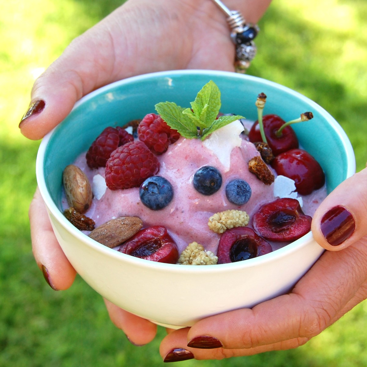 Gelado de banana e&nbsp;morango