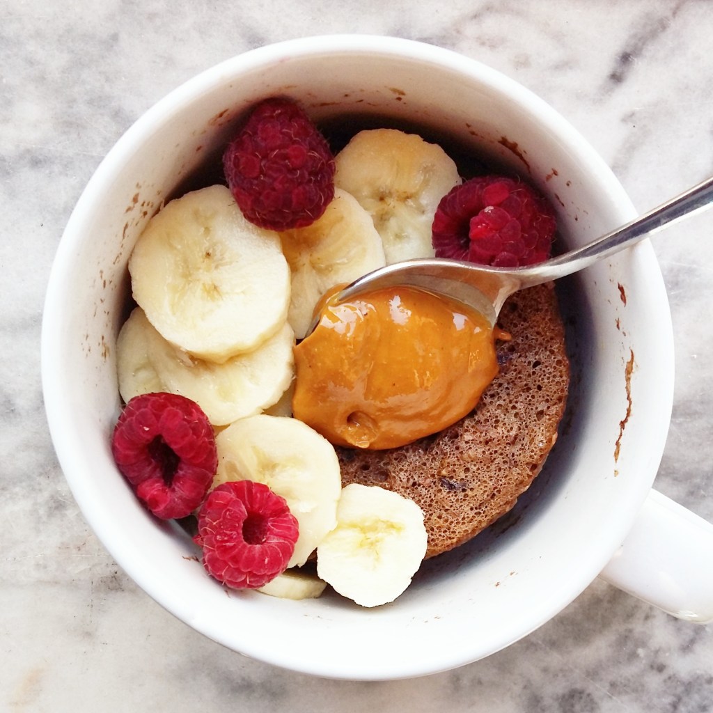 Mugcake | Bolo de caneca de banana e&nbsp;cacau