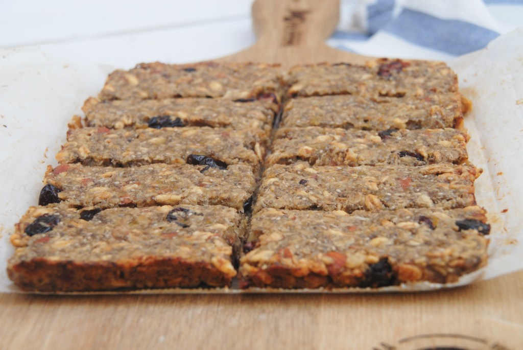 Barras de granola com banana e&nbsp;arandos