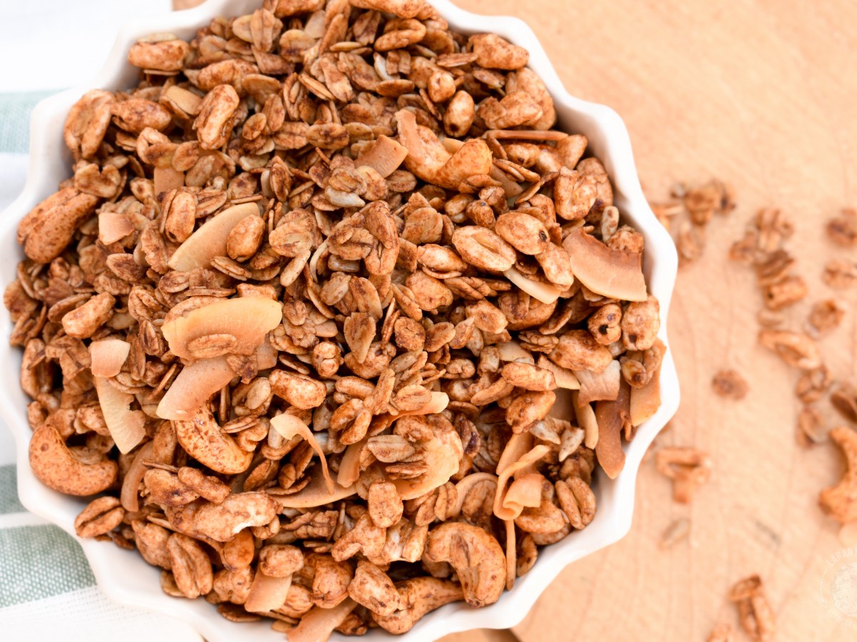 Granola vegana de alfarroba e&nbsp;coco