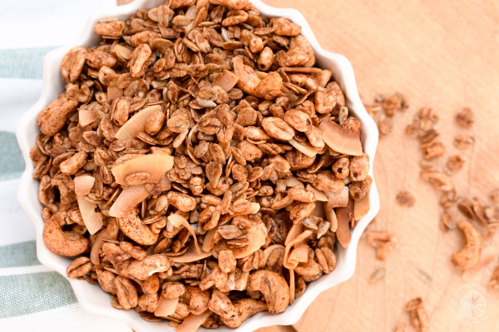 Granola vegana de alfarroba e&nbsp;coco