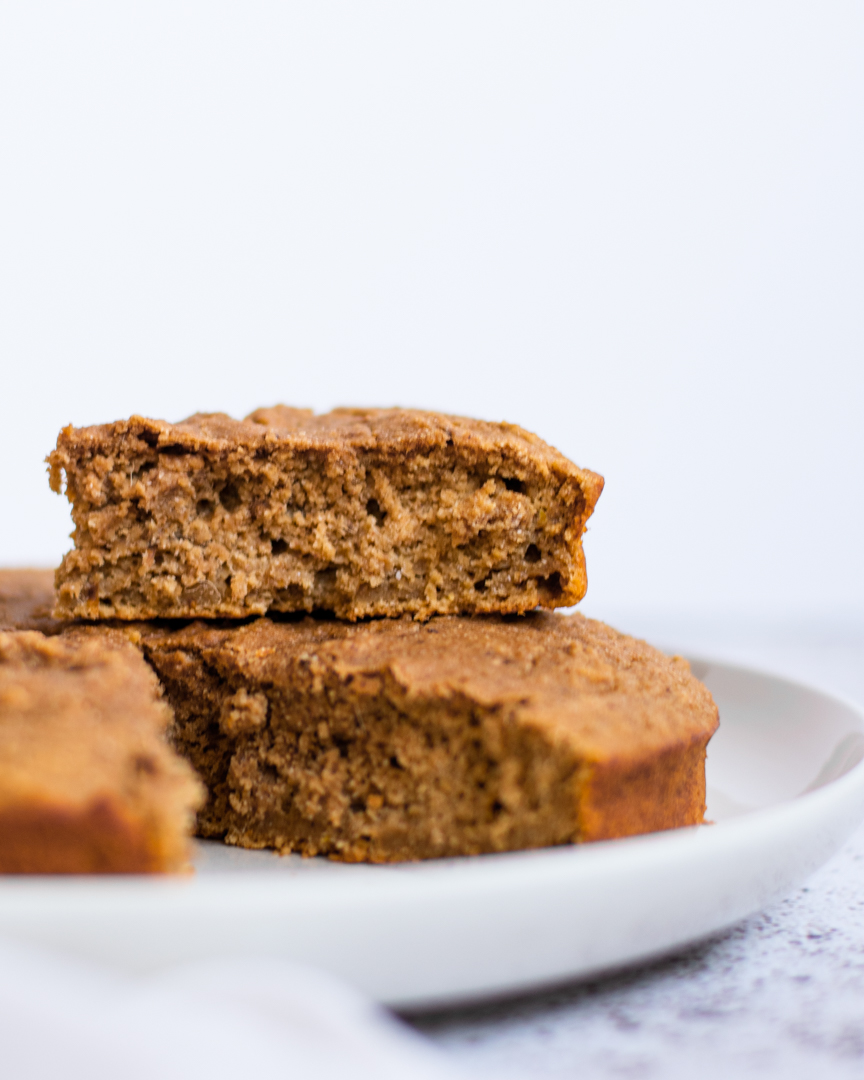 Bolo de banana com&nbsp;casca