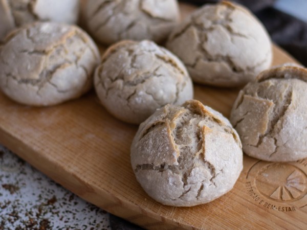 Pãezinhos de trigo e&nbsp;polvilho