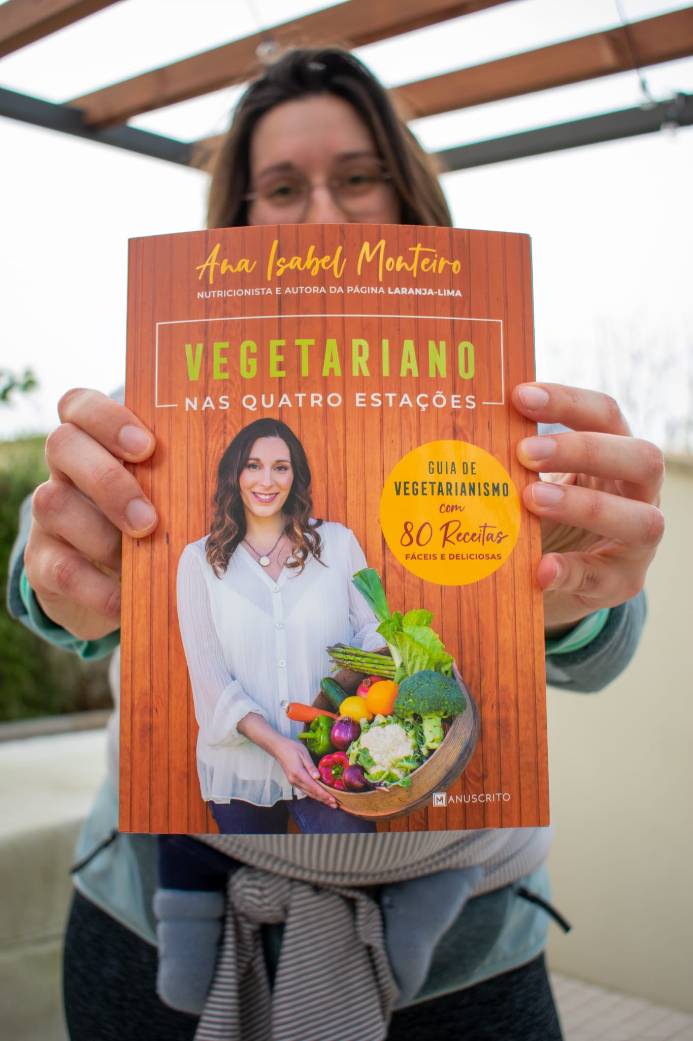 primeiro livro da nutricionista Ana isabel monteiro e autora do blog laranja-lima Vegetariano nas quatro estações_um guia de vegetarianismo com 80 receitas sazonais